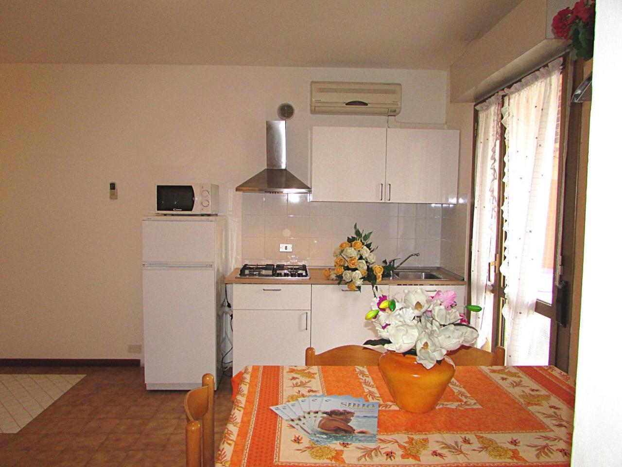 Adua Apartment Bibione Exterior photo